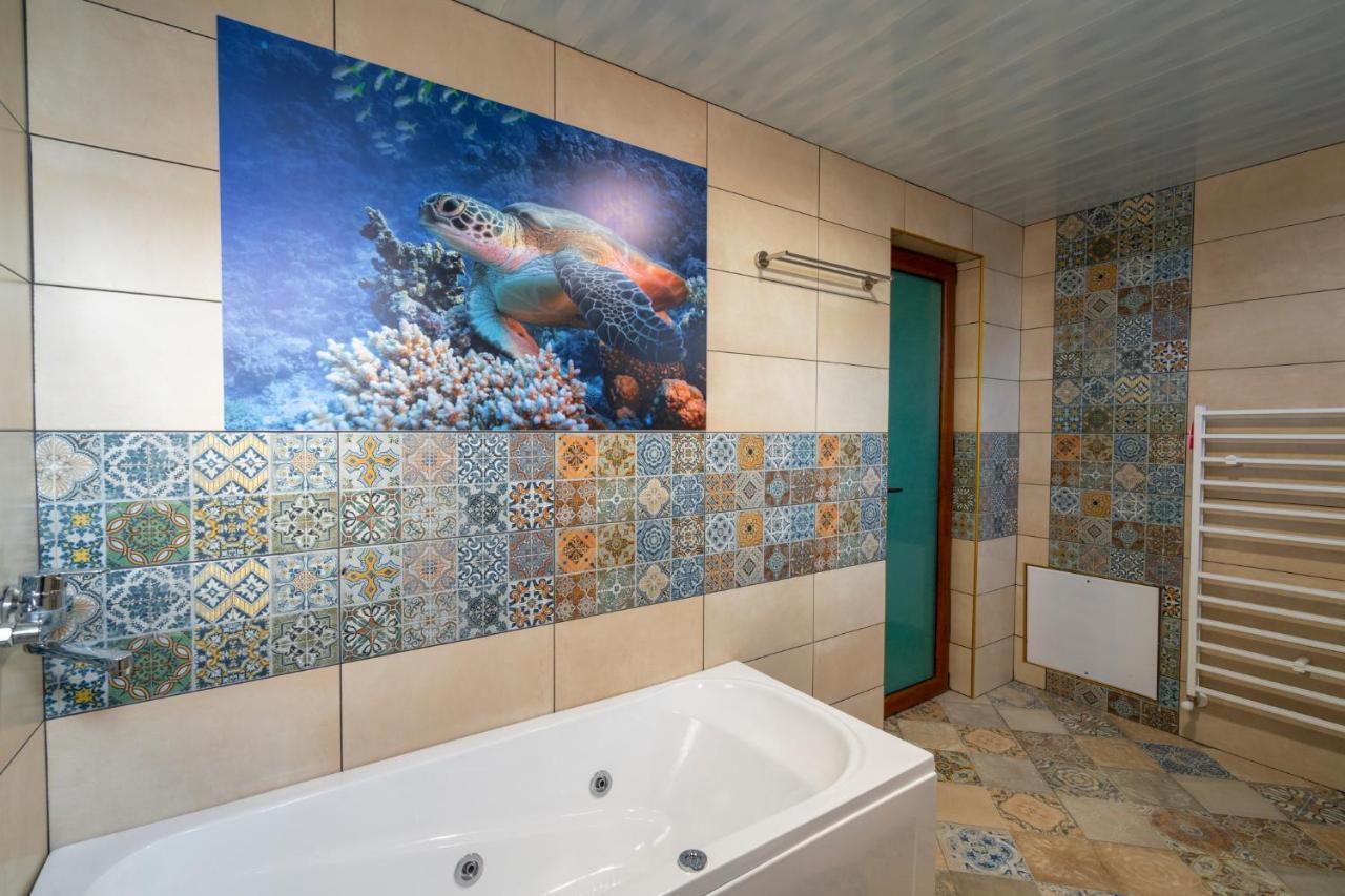 Family Hotel Preslav 외부 사진